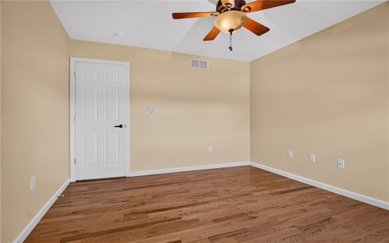 212 Roscommon Pl, Mcmurray, 15317, 3 Bedroom Bedrooms, 9 Room Rooms,2.1 BathroomBathrooms,Residential,For Sale,Roscommon Pl,1774390