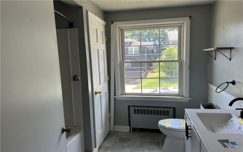262 Grandview Way, Charleroi, 15022, 3 Bedroom Bedrooms, 8 Room Rooms,2 BathroomBathrooms,Residential,For Sale,Grandview Way,1774429