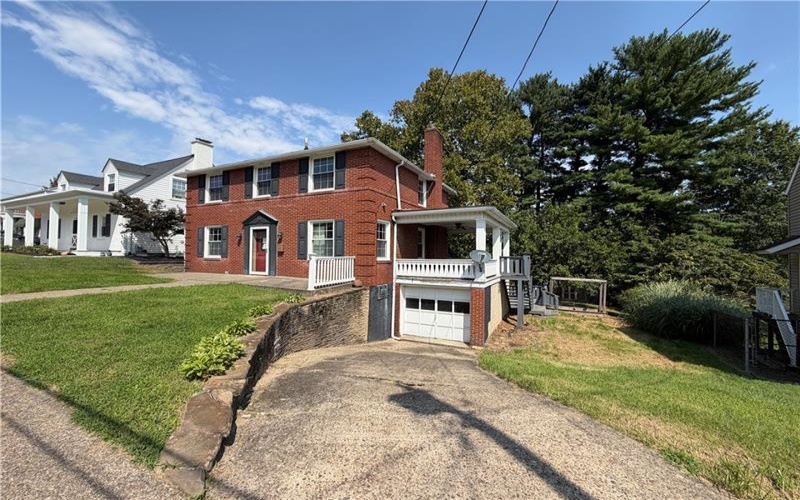 262 Grandview Way, Charleroi, 15022, 3 Bedroom Bedrooms, 8 Room Rooms,2 BathroomBathrooms,Residential,For Sale,Grandview Way,1774429