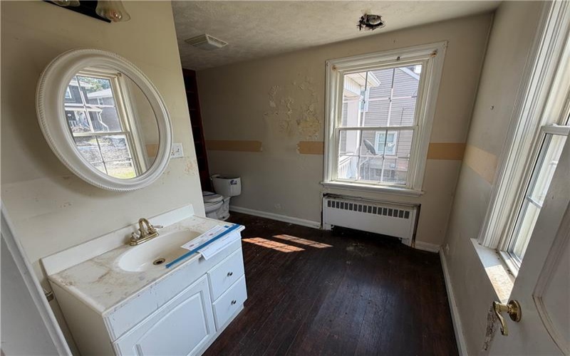 262 Grandview Way, Charleroi, 15022, 3 Bedroom Bedrooms, 8 Room Rooms,2 BathroomBathrooms,Residential,For Sale,Grandview Way,1774429