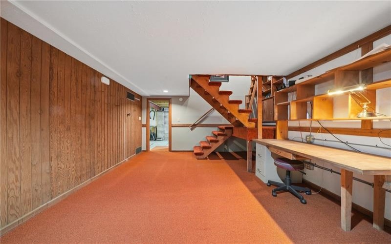 527 Imperial Road, Hidden Valley, 15502, 3 Bedroom Bedrooms, 11 Room Rooms,2.1 BathroomBathrooms,Residential,For Sale,Imperial Road,1774571