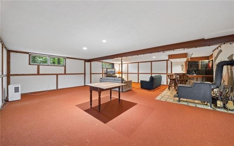 527 Imperial Road, Hidden Valley, 15502, 3 Bedroom Bedrooms, 11 Room Rooms,2.1 BathroomBathrooms,Residential,For Sale,Imperial Road,1774571