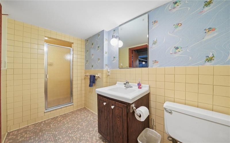 527 Imperial Road, Hidden Valley, 15502, 3 Bedroom Bedrooms, 11 Room Rooms,2.1 BathroomBathrooms,Residential,For Sale,Imperial Road,1774571