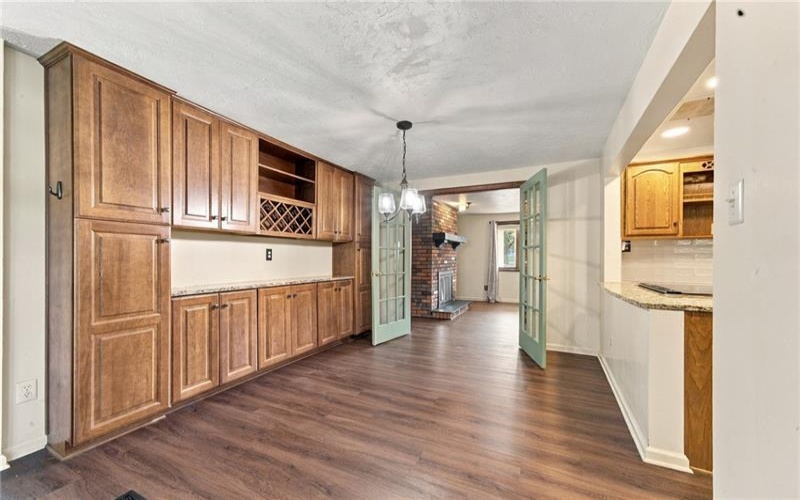 136 Sunrise Dr, Irwin, 15642, 3 Bedroom Bedrooms, 9 Room Rooms,2 BathroomBathrooms,Residential,For Sale,Sunrise Dr,1774648