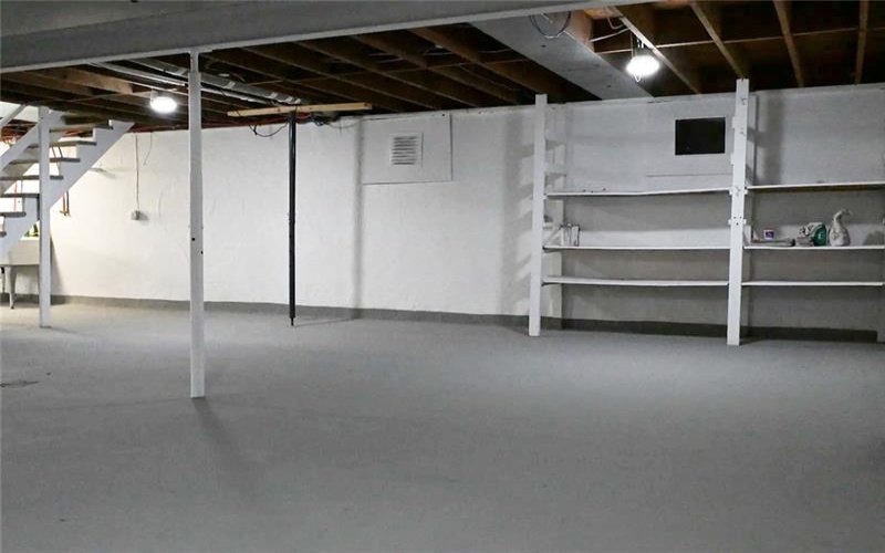 236 California Rd, Brownsville, 15417, 2 Bedroom Bedrooms, 6 Room Rooms,1 BathroomBathrooms,Residential,For Sale,California Rd,1774805