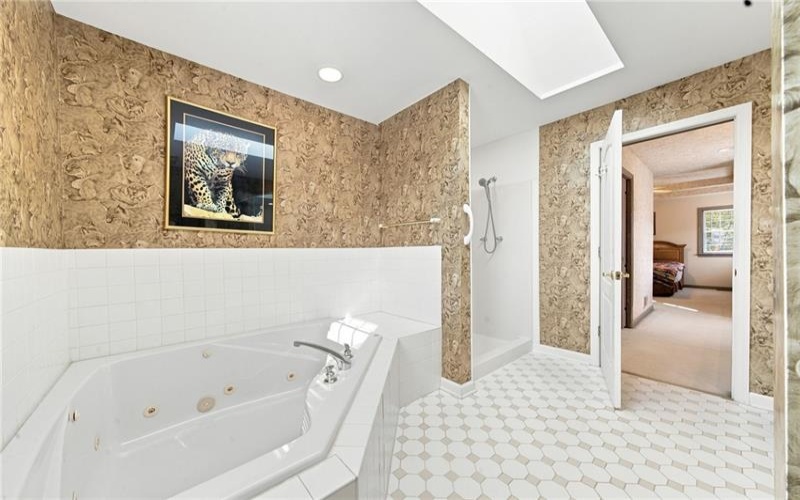 6204 Antler Hill Dr, Trafford, 15085, 4 Bedroom Bedrooms, 11 Room Rooms,2.2 BathroomBathrooms,Residential,For Sale,Antler Hill Dr,1774850
