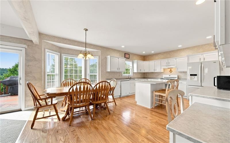 6204 Antler Hill Dr, Trafford, 15085, 4 Bedroom Bedrooms, 11 Room Rooms,2.2 BathroomBathrooms,Residential,For Sale,Antler Hill Dr,1774850