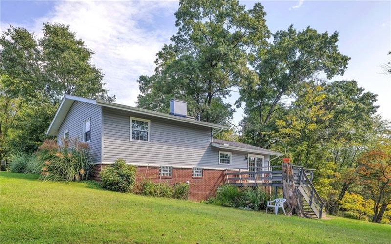 4283 Sky Vue Drive, Murrysville, 15668, 3 Bedroom Bedrooms, 10 Room Rooms,1.1 BathroomBathrooms,Residential,For Sale,Sky Vue Drive,1774871