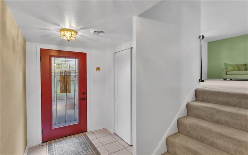 4283 Sky Vue Drive, Murrysville, 15668, 3 Bedroom Bedrooms, 10 Room Rooms,1.1 BathroomBathrooms,Residential,For Sale,Sky Vue Drive,1774871