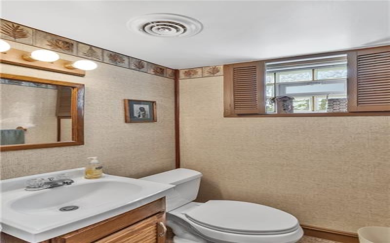 4283 Sky Vue Drive, Murrysville, 15668, 3 Bedroom Bedrooms, 10 Room Rooms,1.1 BathroomBathrooms,Residential,For Sale,Sky Vue Drive,1774871