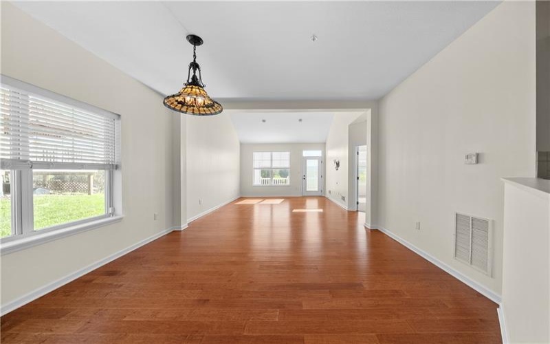 45 Remington Drive, Washington, 15301, 3 Bedroom Bedrooms, 8 Room Rooms,2.1 BathroomBathrooms,Residential,For Sale,Remington Drive,1774955