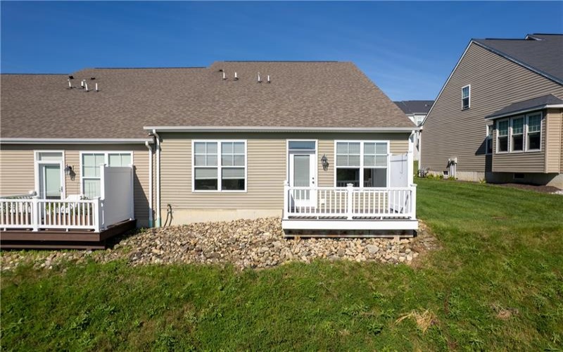 45 Remington Drive, Washington, 15301, 3 Bedroom Bedrooms, 8 Room Rooms,2.1 BathroomBathrooms,Residential,For Sale,Remington Drive,1774955