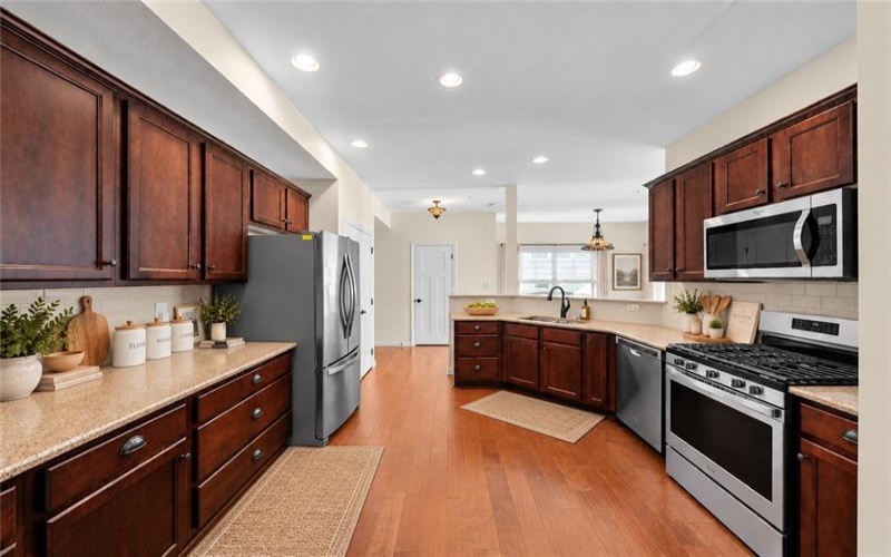 45 Remington Drive, Washington, 15301, 3 Bedroom Bedrooms, 8 Room Rooms,2.1 BathroomBathrooms,Residential,For Sale,Remington Drive,1774955