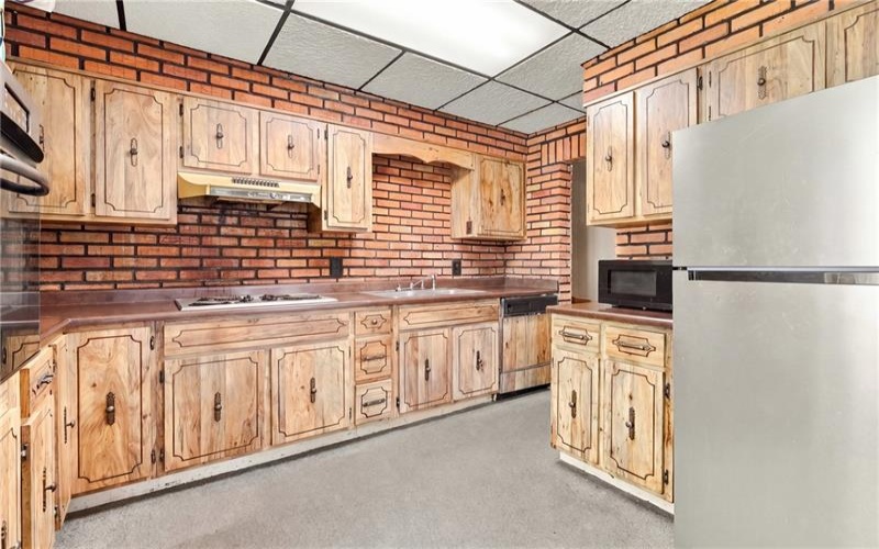 904-906 Pittsburgh St, Connellsville, 15425, ,Multi-unit,For Sale,Pittsburgh St,1774963