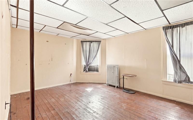 904-906 Pittsburgh St, Connellsville, 15425, ,Multi-unit,For Sale,Pittsburgh St,1774963
