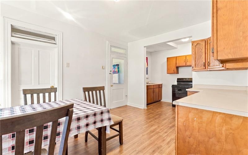 904-906 Pittsburgh St, Connellsville, 15425, ,Multi-unit,For Sale,Pittsburgh St,1774963