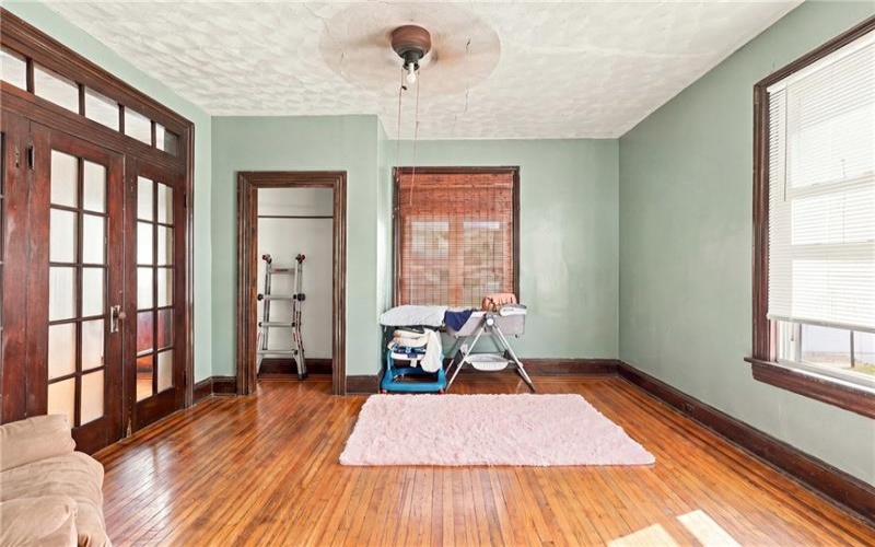 904-906 Pittsburgh St, Connellsville, 15425, ,Multi-unit,For Sale,Pittsburgh St,1774963