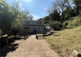 180 Swank Street, Johnstown, 15905, 3 Bedroom Bedrooms, ,1 BathroomBathrooms,Residential,For Sale,Swank Street,1774997