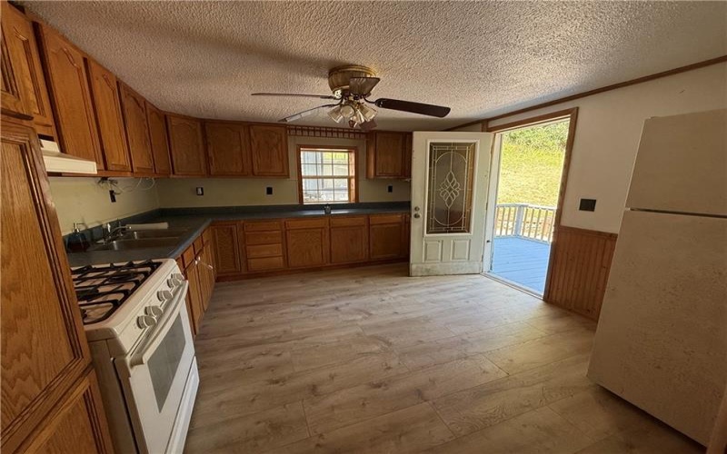 180 Swank Street, Johnstown, 15905, 3 Bedroom Bedrooms, ,1 BathroomBathrooms,Residential,For Sale,Swank Street,1774997