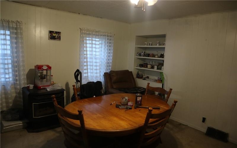 24 Glad St, Daisytown, 15427, 6 Bedroom Bedrooms, 9 Room Rooms,2 BathroomBathrooms,Residential,For Sale,Glad St,1775041