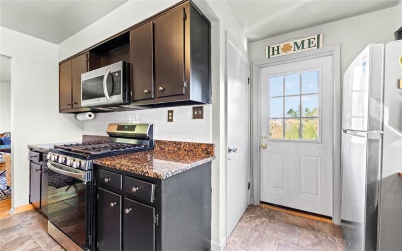 910 White Drive, Donora, 15033, 4 Bedroom Bedrooms, 12 Room Rooms,3 BathroomBathrooms,Residential,For Sale,White Drive,1775080
