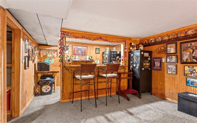 910 White Drive, Donora, 15033, 4 Bedroom Bedrooms, 12 Room Rooms,3 BathroomBathrooms,Residential,For Sale,White Drive,1775080