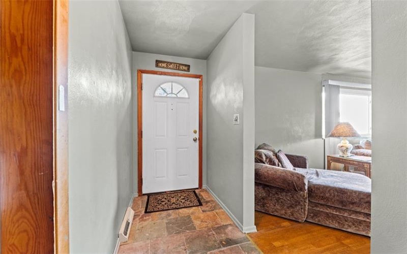 910 White Drive, Donora, 15033, 4 Bedroom Bedrooms, 12 Room Rooms,3 BathroomBathrooms,Residential,For Sale,White Drive,1775080