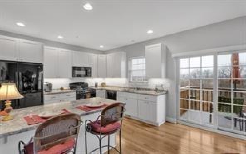 590 Chesnic Drive, Canonsburg, 15317, 3 Bedroom Bedrooms, 7 Room Rooms,2.1 BathroomBathrooms,Residential,For Sale,Chesnic Drive,1775083