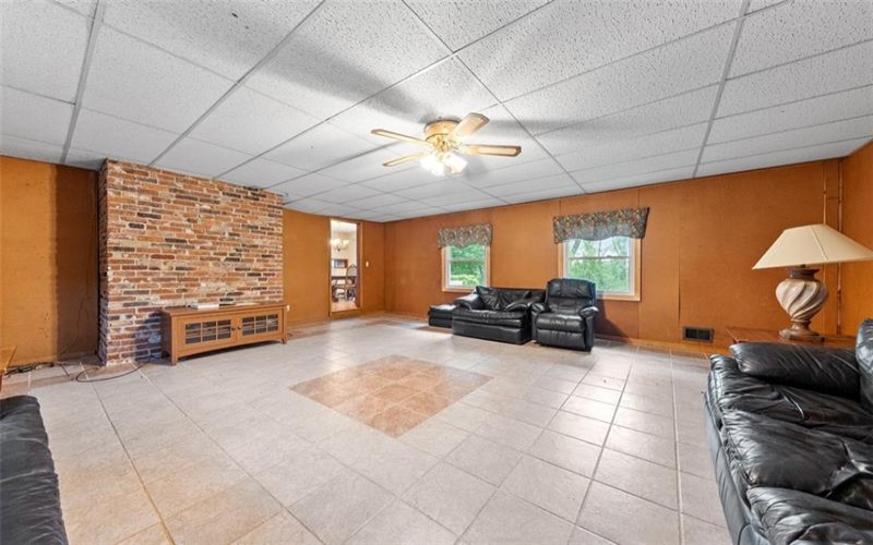 4940 Northlawn Circle, Murrysville, 15668, 5 Bedroom Bedrooms, 12 Room Rooms,3 BathroomBathrooms,Residential,For Sale,Northlawn Circle,1775112