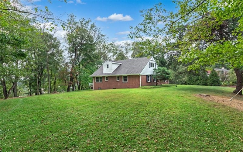 4940 Northlawn Circle, Murrysville, 15668, 5 Bedroom Bedrooms, 12 Room Rooms,3 BathroomBathrooms,Residential,For Sale,Northlawn Circle,1775112
