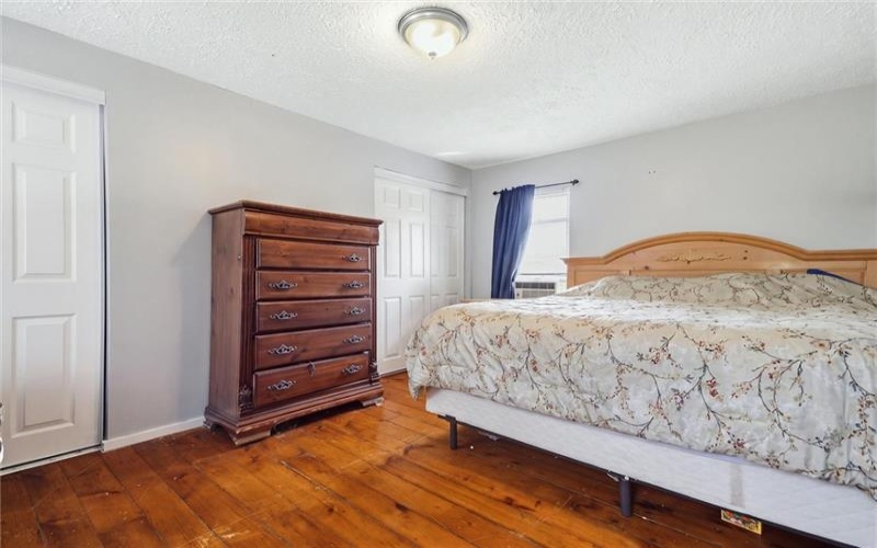 410 Walnut Hill Road, Uniontown, 15401, 2 Bedroom Bedrooms, 5 Room Rooms,1 BathroomBathrooms,Residential,For Sale,Walnut Hill Road,1774701