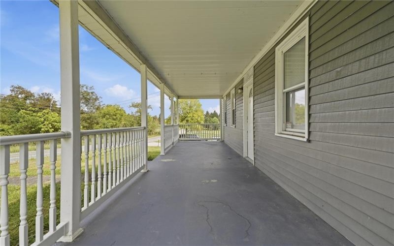 410 Walnut Hill Road, Uniontown, 15401, 2 Bedroom Bedrooms, 5 Room Rooms,1 BathroomBathrooms,Residential,For Sale,Walnut Hill Road,1774701