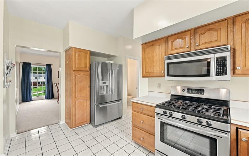 122 Highvue DRIVE, Venetia, 15367, 3 Bedroom Bedrooms, 11 Room Rooms,2.2 BathroomBathrooms,Residential,For Sale,Highvue,1775167