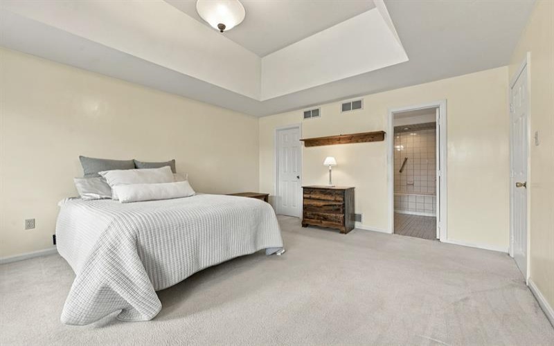 122 Highvue DRIVE, Venetia, 15367, 3 Bedroom Bedrooms, 11 Room Rooms,2.2 BathroomBathrooms,Residential,For Sale,Highvue,1775167