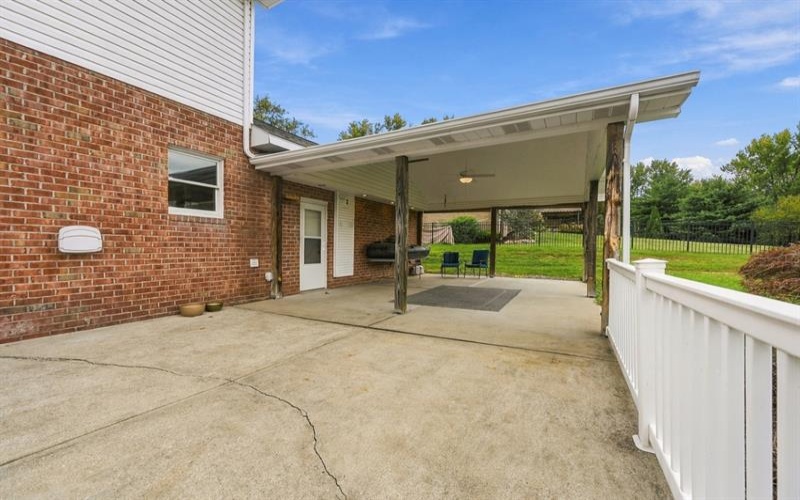 122 Highvue DRIVE, Venetia, 15367, 3 Bedroom Bedrooms, 11 Room Rooms,2.2 BathroomBathrooms,Residential,For Sale,Highvue,1775167