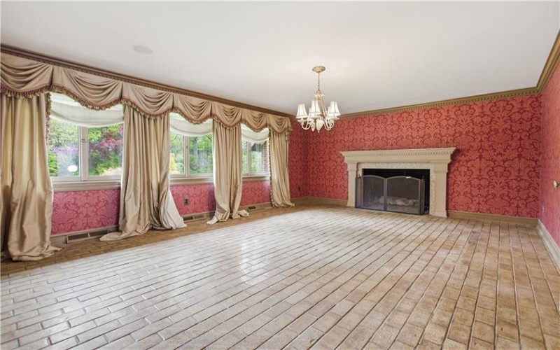 4437 twin oaks, Murrysville, 15668, 5 Bedroom Bedrooms, ,3 BathroomBathrooms,Residential,For Sale,twin oaks,1751158