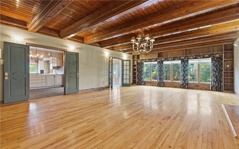4437 twin oaks, Murrysville, 15668, 5 Bedroom Bedrooms, ,3 BathroomBathrooms,Residential,For Sale,twin oaks,1751158