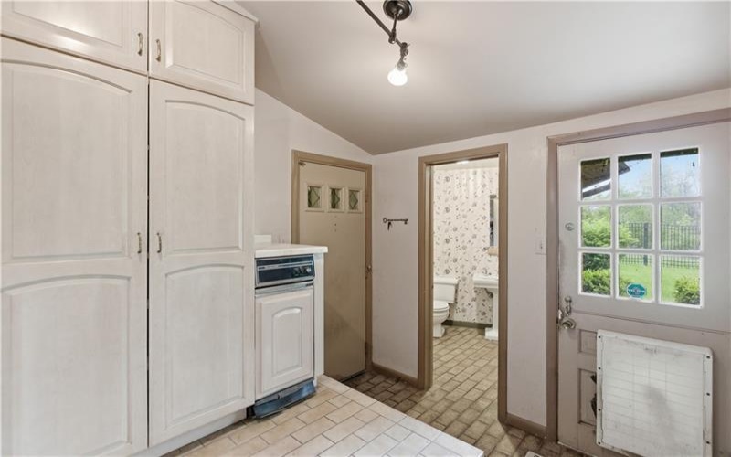 4437 twin oaks, Murrysville, 15668, 5 Bedroom Bedrooms, ,3 BathroomBathrooms,Residential,For Sale,twin oaks,1751158