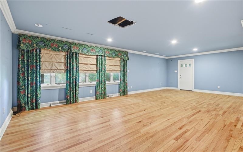 4437 twin oaks, Murrysville, 15668, 5 Bedroom Bedrooms, ,3 BathroomBathrooms,Residential,For Sale,twin oaks,1751158