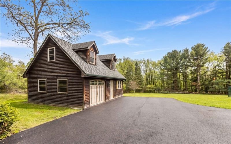4437 twin oaks, Murrysville, 15668, 5 Bedroom Bedrooms, ,3 BathroomBathrooms,Residential,For Sale,twin oaks,1751158