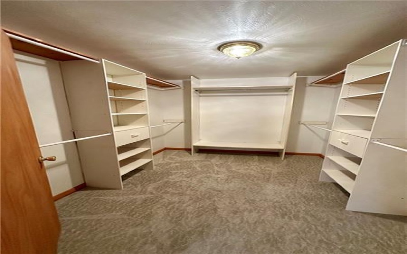 18 Christy Rd, Delmont, 15626, 5 Bedroom Bedrooms, 11 Room Rooms,2.1 BathroomBathrooms,Residential,For Sale,Christy Rd,1769494