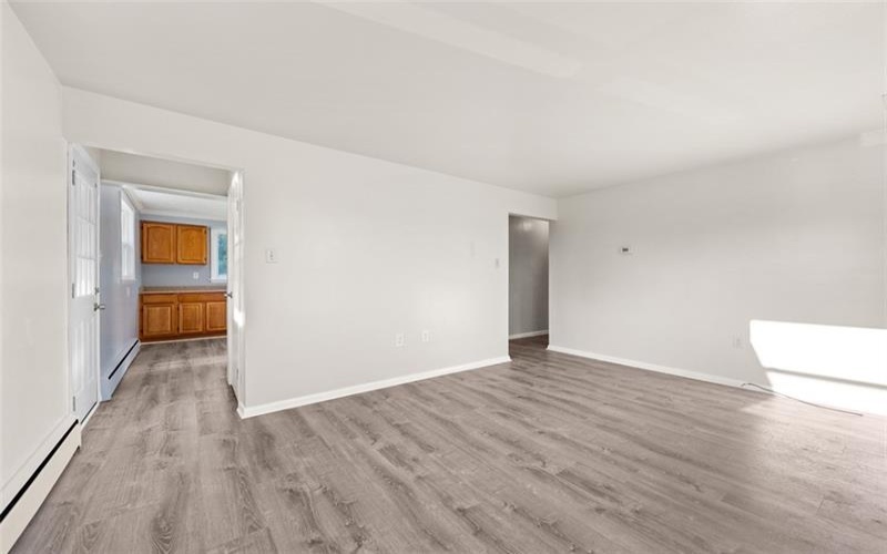 147 W Pennsylvania Avenue, New Stanton, 15601, ,Commercial-industrial-business,For Sale,W Pennsylvania Avenue,1773585