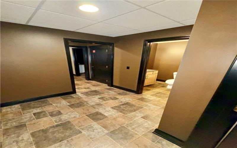 5 1/2 Gallatin Ave, Uniontown, 15401, 2 Bedroom Bedrooms, ,2 BathroomBathrooms,Lease,For Rent,Gallatin Ave,1774667