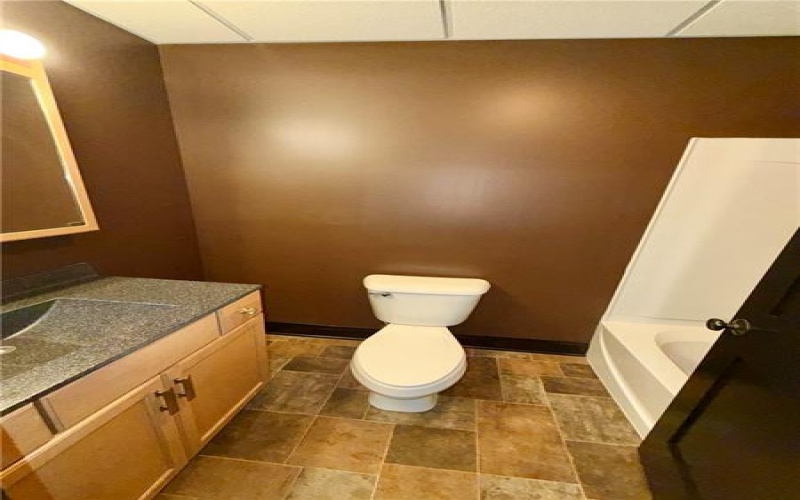 5 1/2 Gallatin Ave, Uniontown, 15401, 2 Bedroom Bedrooms, ,2 BathroomBathrooms,Lease,For Rent,Gallatin Ave,1774667