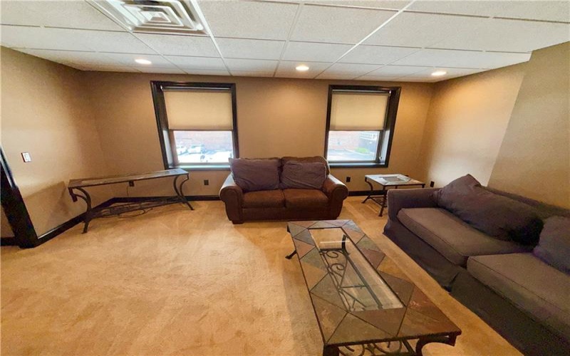 5 1/2 Gallatin Ave, Uniontown, 15401, 2 Bedroom Bedrooms, ,2 BathroomBathrooms,Lease,For Rent,Gallatin Ave,1774667