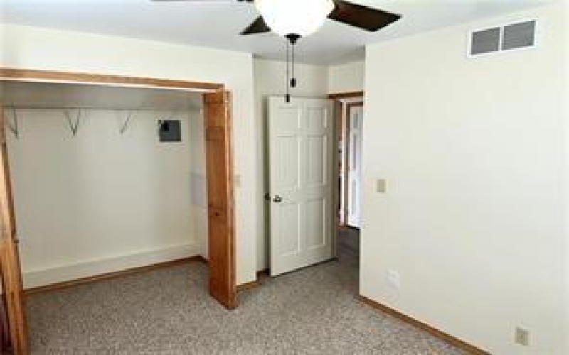 60 B Easy St, Uniontown, 15401, 2 Bedroom Bedrooms, ,1 BathroomBathrooms,Lease,For Rent,Easy St,1774668
