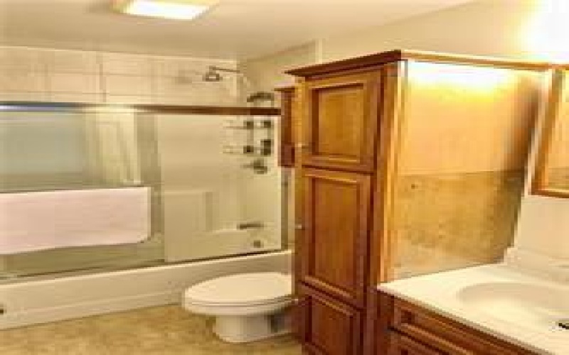 60 B Easy St, Uniontown, 15401, 2 Bedroom Bedrooms, ,1 BathroomBathrooms,Lease,For Rent,Easy St,1774668