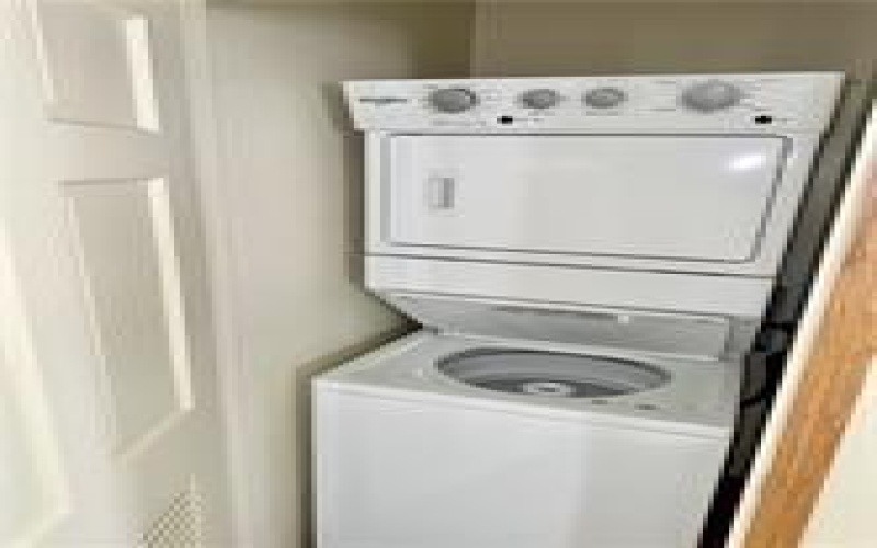 60 B Easy St, Uniontown, 15401, 2 Bedroom Bedrooms, ,1 BathroomBathrooms,Lease,For Rent,Easy St,1774668