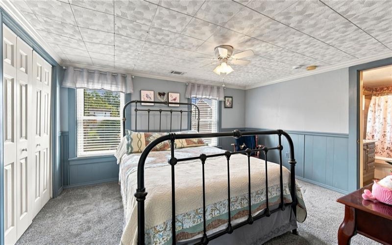 305 3rd St, Derry, 15627, 2 Bedroom Bedrooms, 7 Room Rooms,2.1 BathroomBathrooms,Residential,For Sale,3rd St,1775015