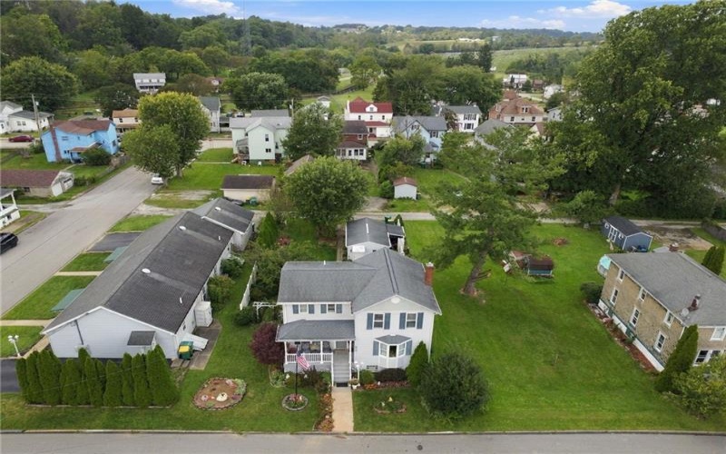 305 3rd St, Derry, 15627, 2 Bedroom Bedrooms, 7 Room Rooms,2.1 BathroomBathrooms,Residential,For Sale,3rd St,1775015